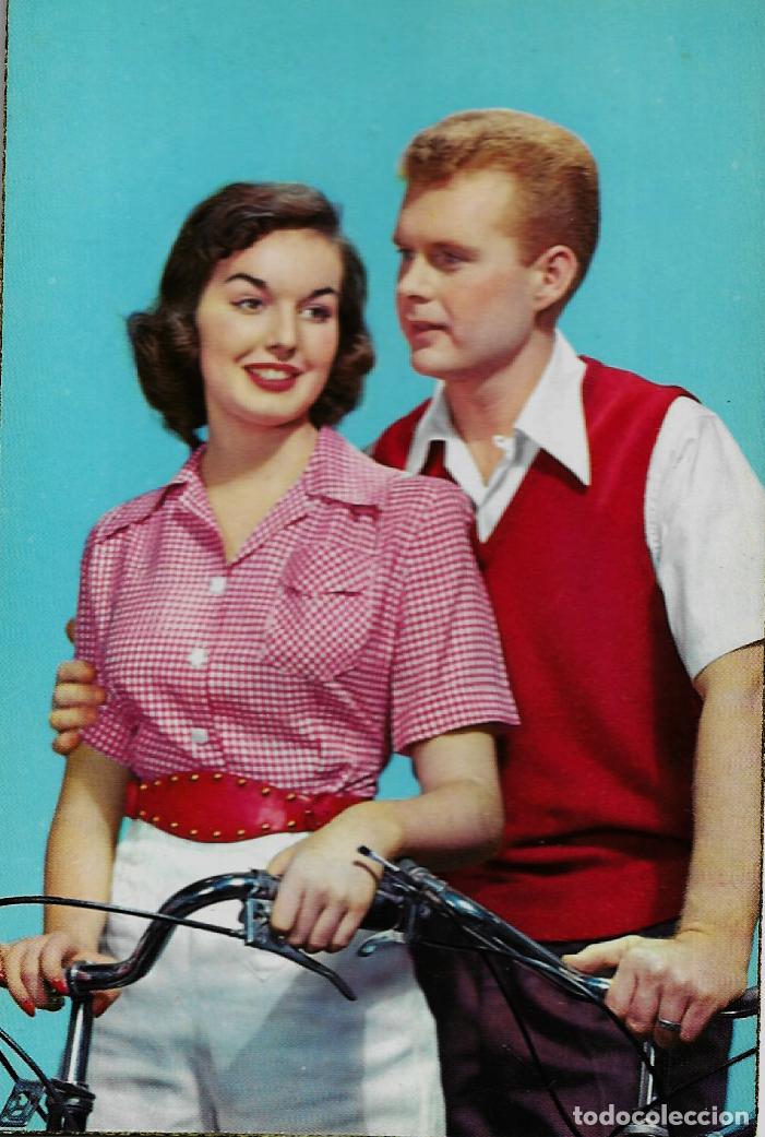 Cartoline: ANTIGUA POSTAL C Y Z - PAREJA CICLISTAS - REF. 573/B - SIN CIRCULAR