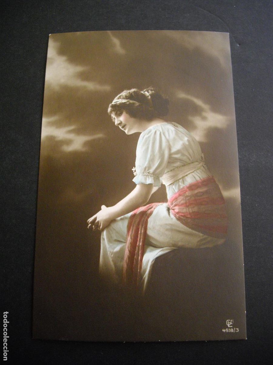 Postkarten: MUJER ELEGANTE POSTAL