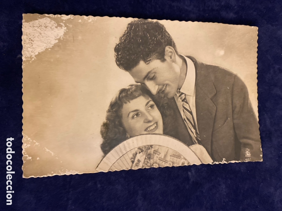 Postkarten: ANTIGUA POSTAL PAREJA POSANDO