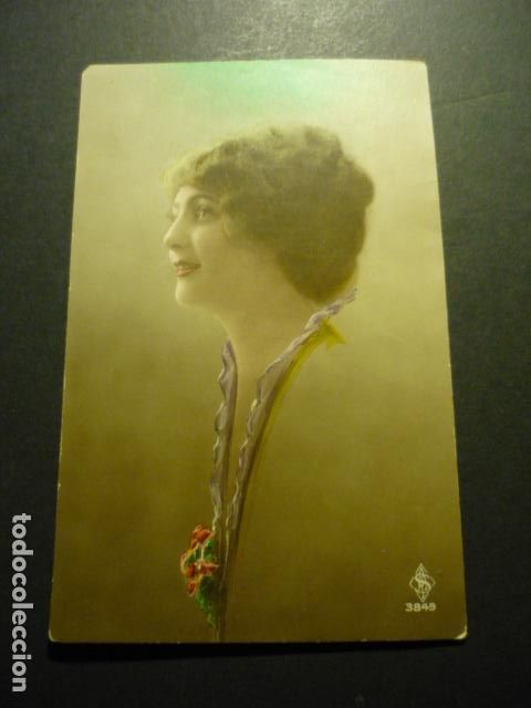 Postais: MUJER ELEGANTE POSTAL