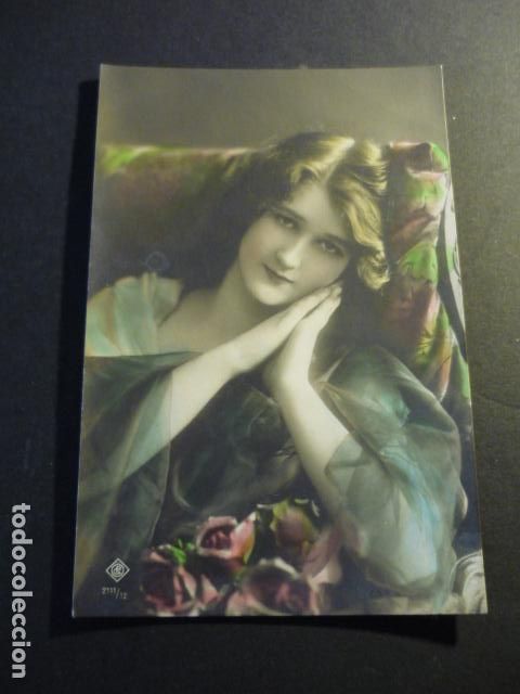 Postais: MUJER ELEGANTE POSTAL