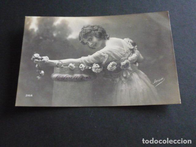 Postales: MUJER ELEGANTE POSTAL - Foto 1