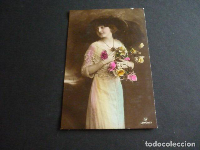 Postales: MUJER ELEGANTE POSTAL - Foto 1