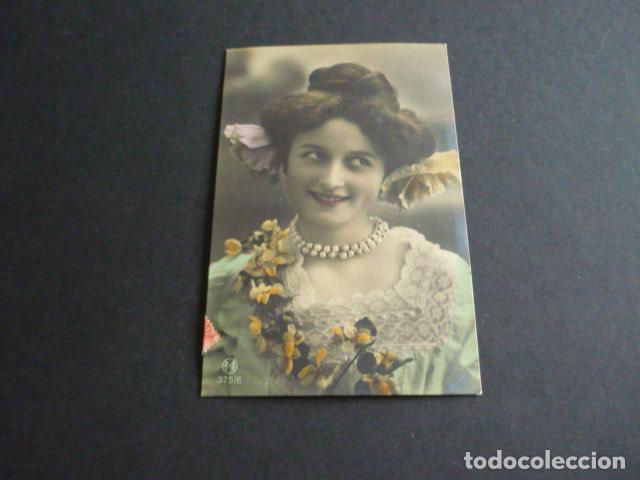 Postales: MUJER ELEGANTE POSTAL - Foto 1