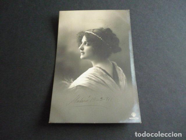 Postales: MUJER ELEGANTE POSTAL - Foto 1