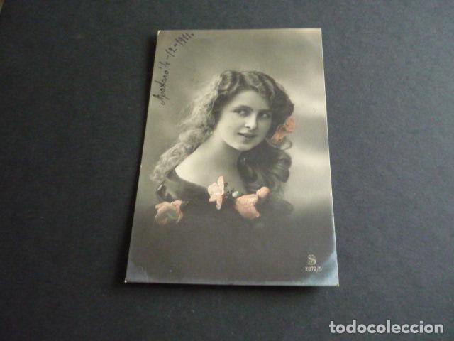 Postales: MUJER ELEGANTE POSTAL - Foto 1