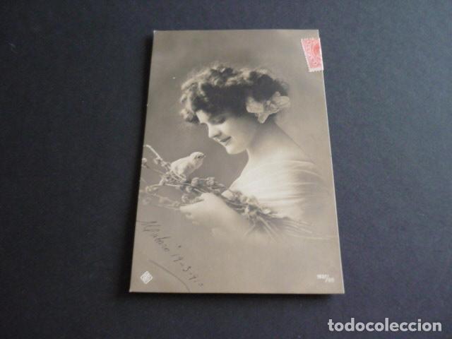 Postales: MUJER ELEGANTE POSTAL - Foto 1