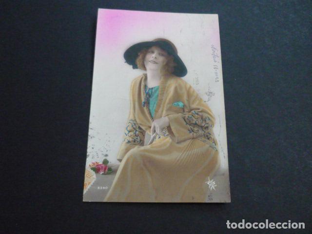Postales: MUJER ELEGANTE POSTAL - Foto 1