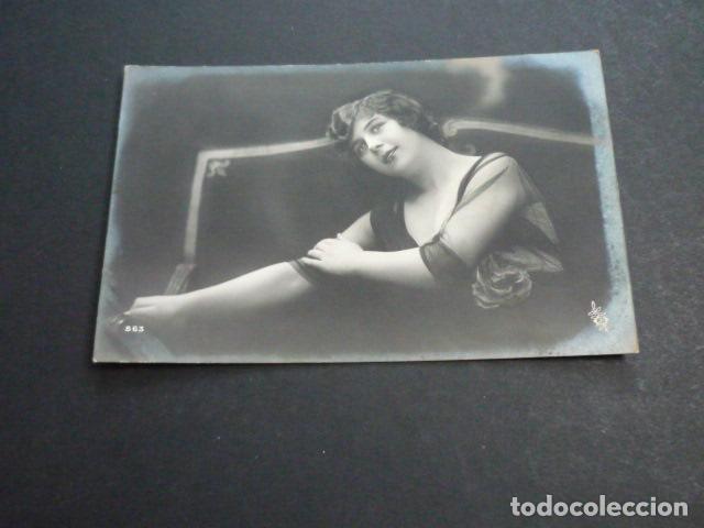 Postales: MUJER ELEGANTE POSTAL - Foto 1