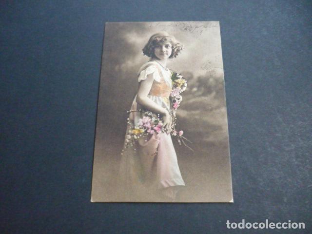 Postales: MUJER ELEGANTE POSTAL - Foto 1