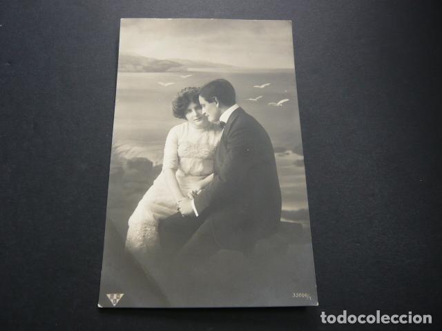 Postales: PAREJA DE ENAMORADOS POSTAL - Foto 1