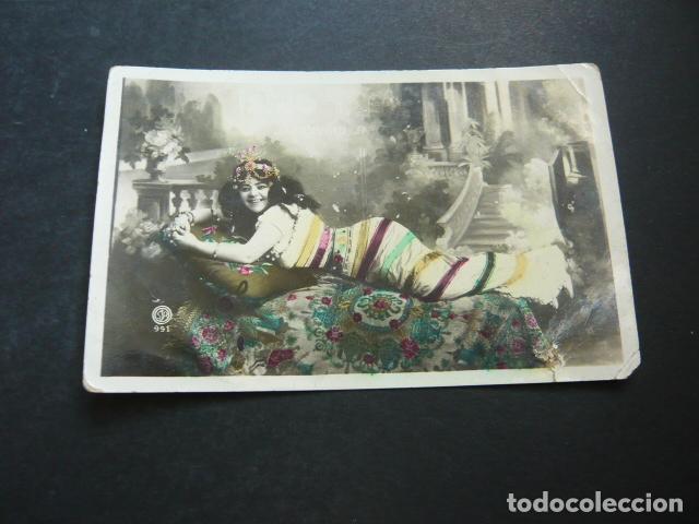 Postales: MUJER ELEGANTE POSTAL - Foto 1