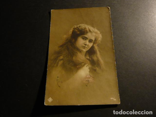Postales: MUJER ELEGANTE POSTAL - Foto 1
