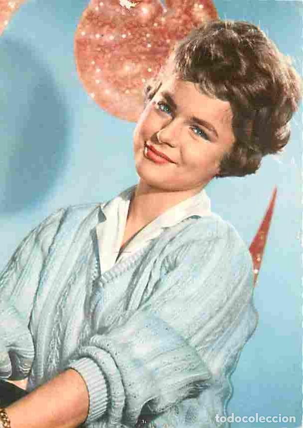 Postales: Femmes - CPM - Voir Scans Recto-Verso - Foto 1