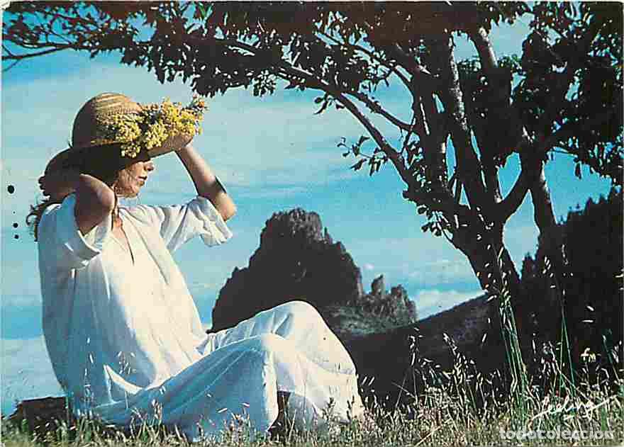 Postales: Femmes - CPM - Voir Scans Recto-Verso - Foto 1