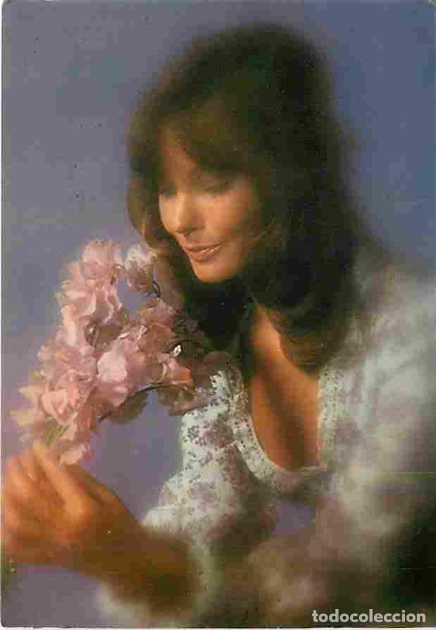 Postales: Femmes - CPM - Voir Scans Recto-Verso - Foto 1