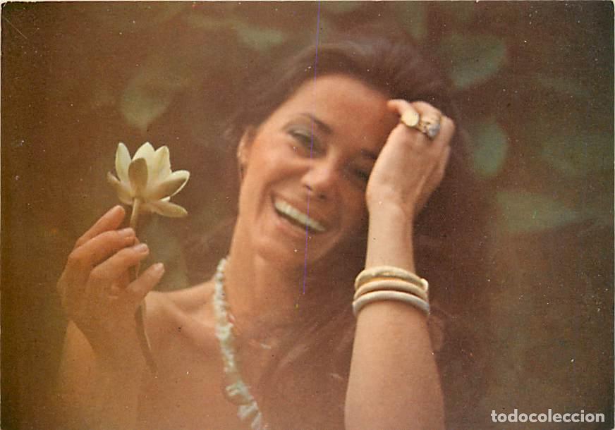 Postales: Femmes - CPM - Voir Scans Recto-Verso - Foto 1