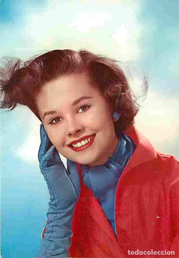 Postales: Femmes - CPM - Voir Scans Recto-Verso - Foto 1
