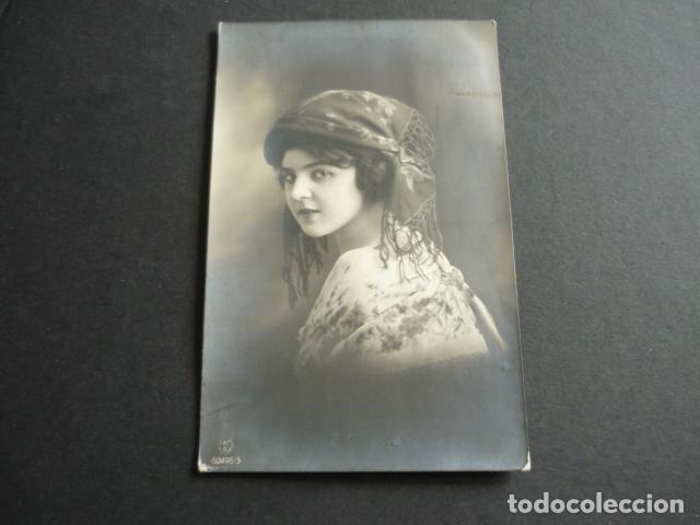 Postales: MUJER ELEGANTE POSTAL - Foto 1