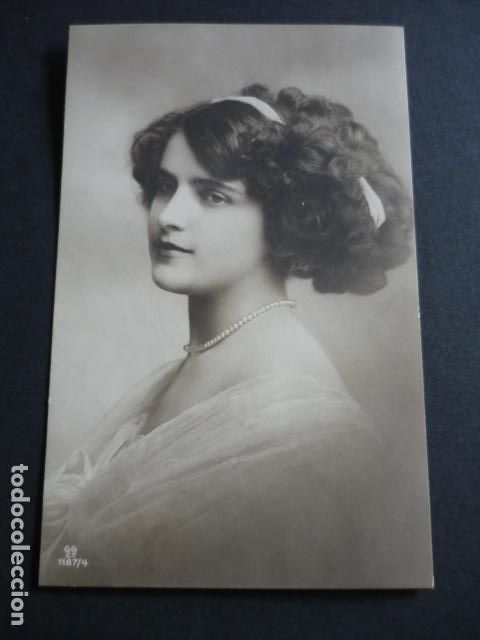Postales: MUJER ELEGANTE POSTAL - Foto 1