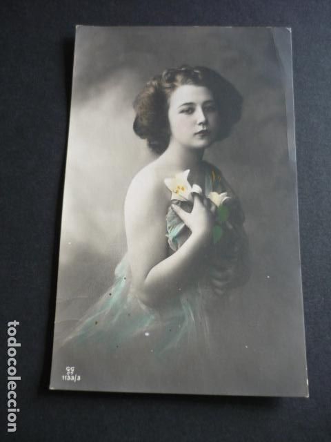 Postales: MUJER ELEGANTE POSTAL - Foto 1