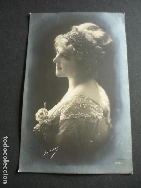Postales: MUJER ELEGANTE POSTAL - Foto 1
