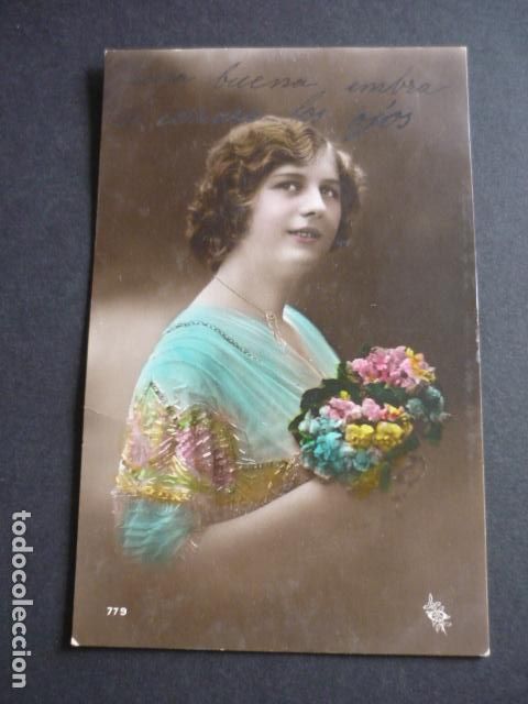 Postales: MUJER ELEGANTE POSTAL - Foto 1