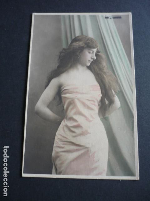 Postales: MUJER ELEGANTE POSTAL - Foto 1