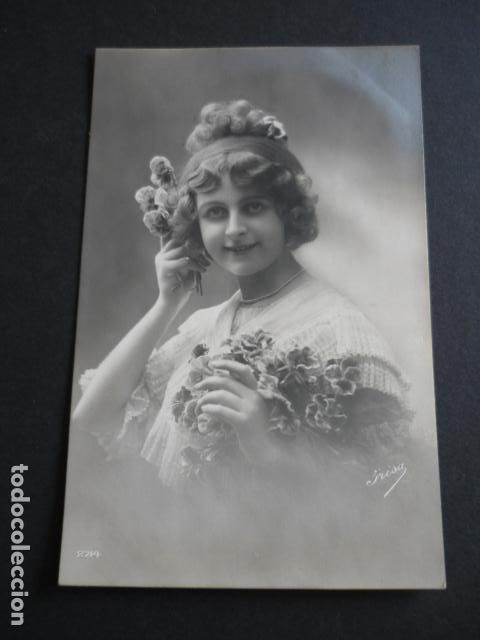 Postales: MUJER ELEGANTE POSTAL - Foto 1