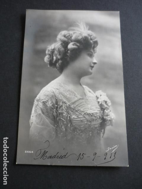 Postales: MUJER ELEGANTE POSTAL - Foto 1