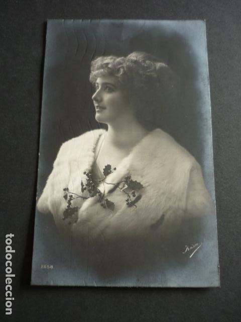 Postales: MUJER ELEGANTE POSTAL - Foto 1