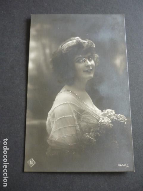 Postales: MUJER ELEGANTE POSTAL - Foto 1