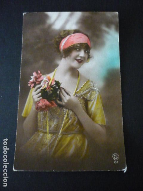 Postales: MUJER ELEGANTE POSTAL - Foto 1