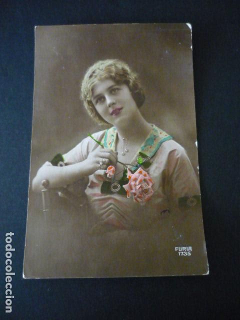 Postales: MUJER ELEGANTE POSTAL - Foto 1