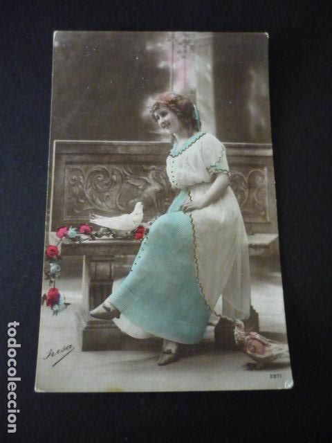 Postales: MUJER ELEGANTE POSTAL - Foto 1