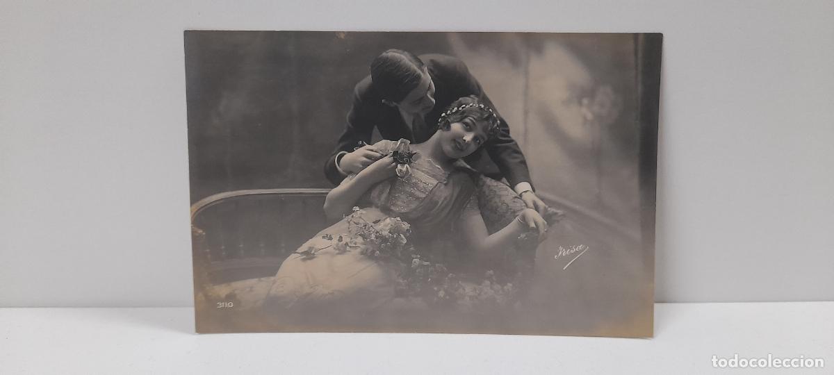Cartoline: ANTIGUA POSTAL DE UNA PAREJA DE ENAMORADOS . ESCRITA Y FECHADA EN 1916