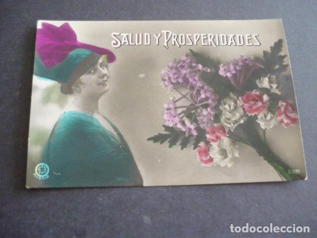 Postales: MUJER CON FLORES POSTAL