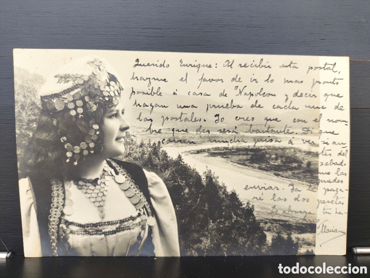 Postales: Antigua postal fotogr&aacute;fica retrato de mujer &eacute;tnica vestimenta tradicional adornos monedas 1905