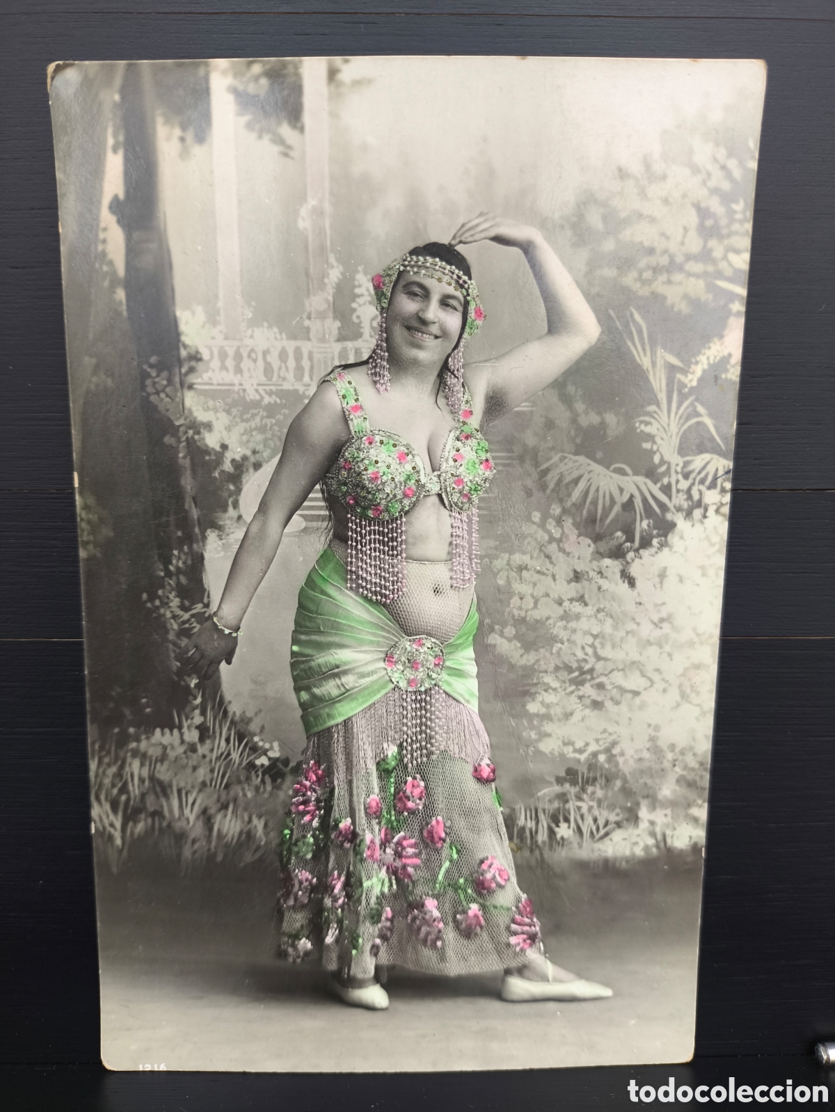 Postales: Antigua postal fotograf&iacute;a estudio retrato mujer artista vestida bailarina ex&oacute;tica estilo Mata Hari