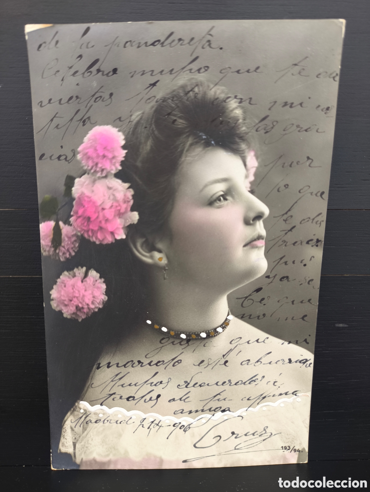 Postales: Antigua postal fotogr&aacute;fica coloreada retrato de mujer joven elegante Belle &Eacute;poque art&iacute;stica 1906