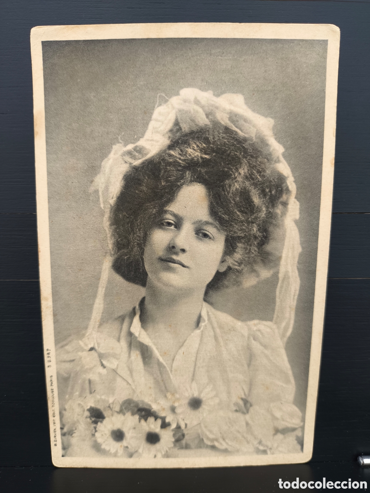 Postales: Antigua postal fotogr&aacute;fica retrato mujer joven flores Belle &Eacute;poque rom&aacute;ntica fantas&iacute;a art&iacute;stica 1909