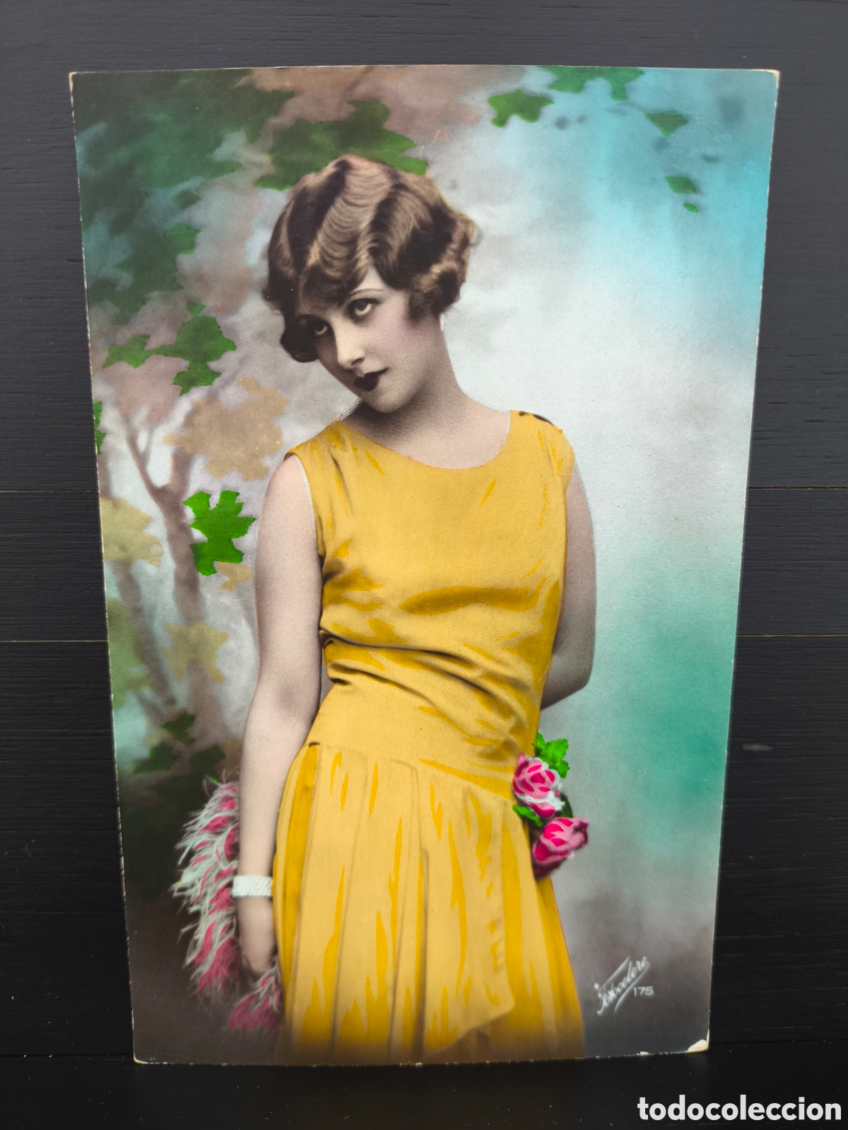 Postales: Antigua postal fotogr&aacute;fica coloreada retrato de mujer joven Art D&eacute;co rom&aacute;ntica fantas&iacute;a art&iacute;stica
