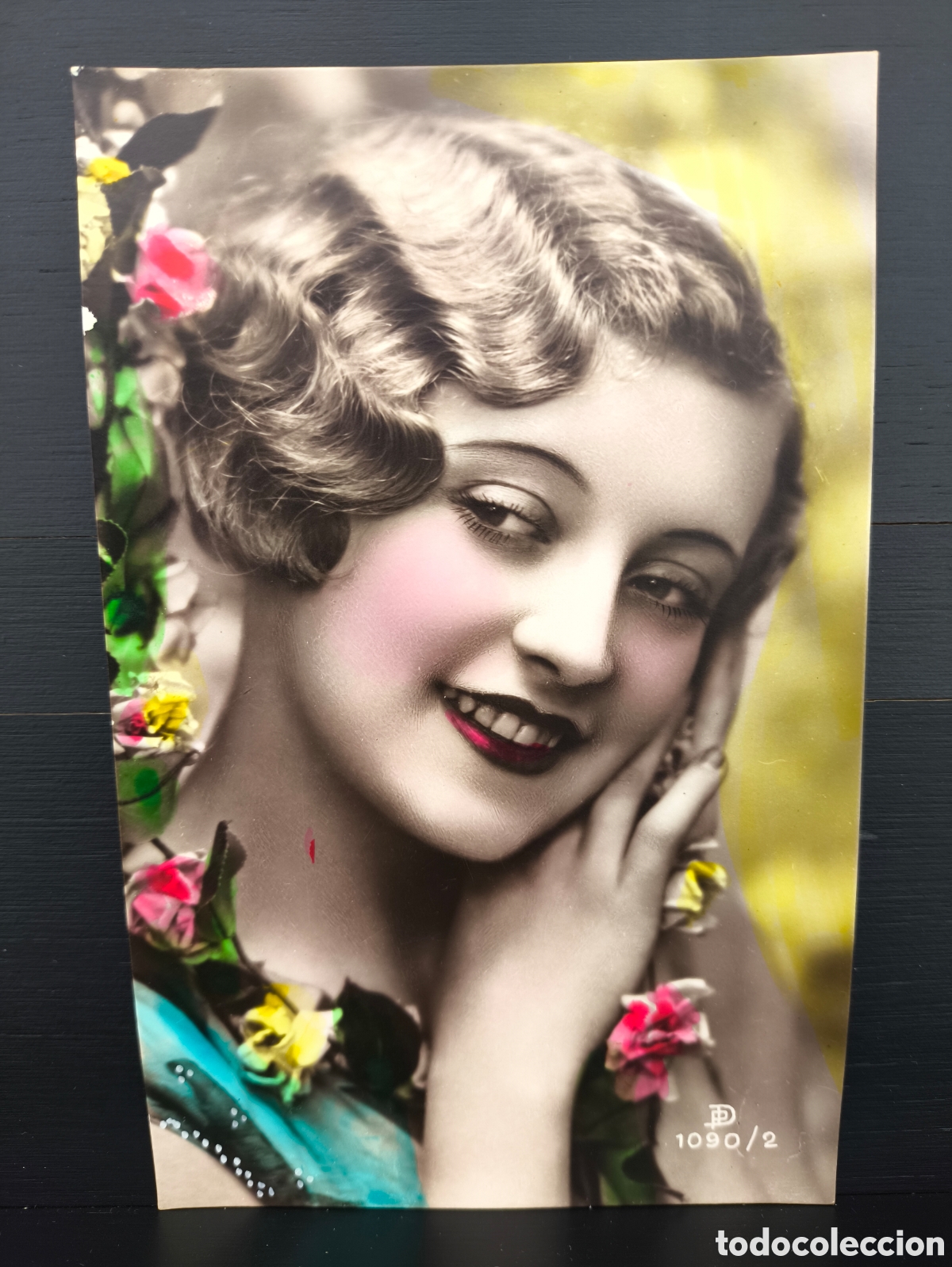 Postales: Antigua postal fotogr&aacute;fica coloreada retrato de mujer joven Art D&eacute;co rom&aacute;ntica fantas&iacute;a art&iacute;stica