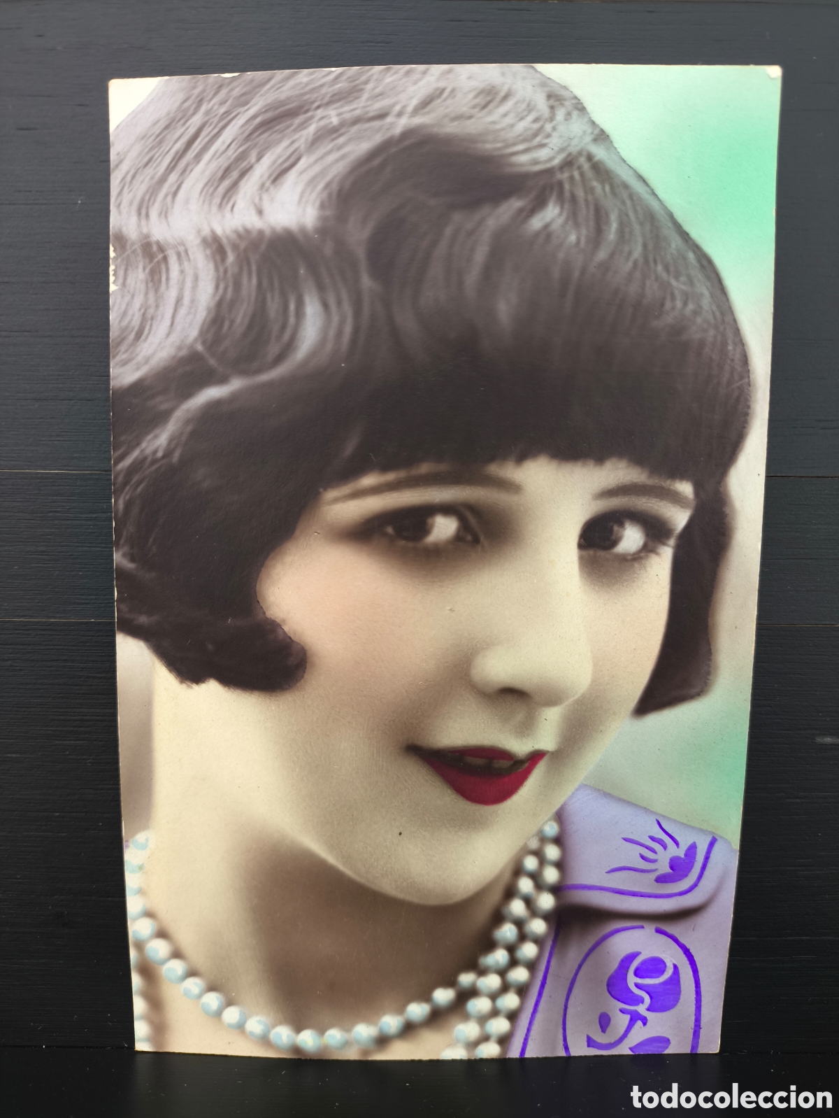 Postales: Antigua postal fotogr&aacute;fica coloreada retrato de mujer joven Art D&eacute;co rom&aacute;ntica fantas&iacute;a art&iacute;stica