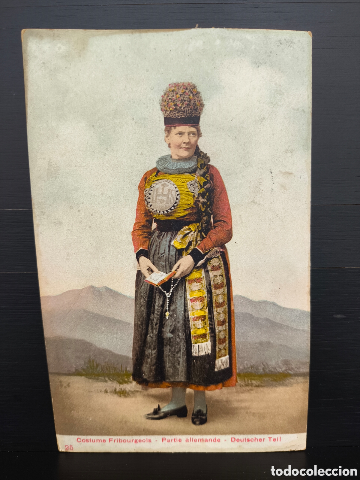 Postales: Antigua postal fotogr&aacute;fica coloreada mujer traje regional tradicional Friburgo alemana Suiza 1907