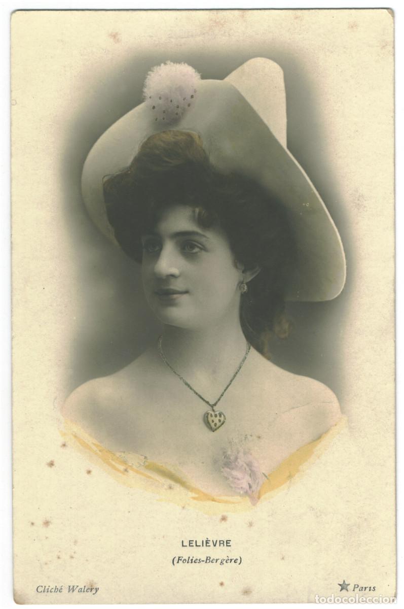 Postales: Actriz francesa LELI&Egrave;VRE_W &Eacute;toile. 655-41. Photo Wal&eacute;ry