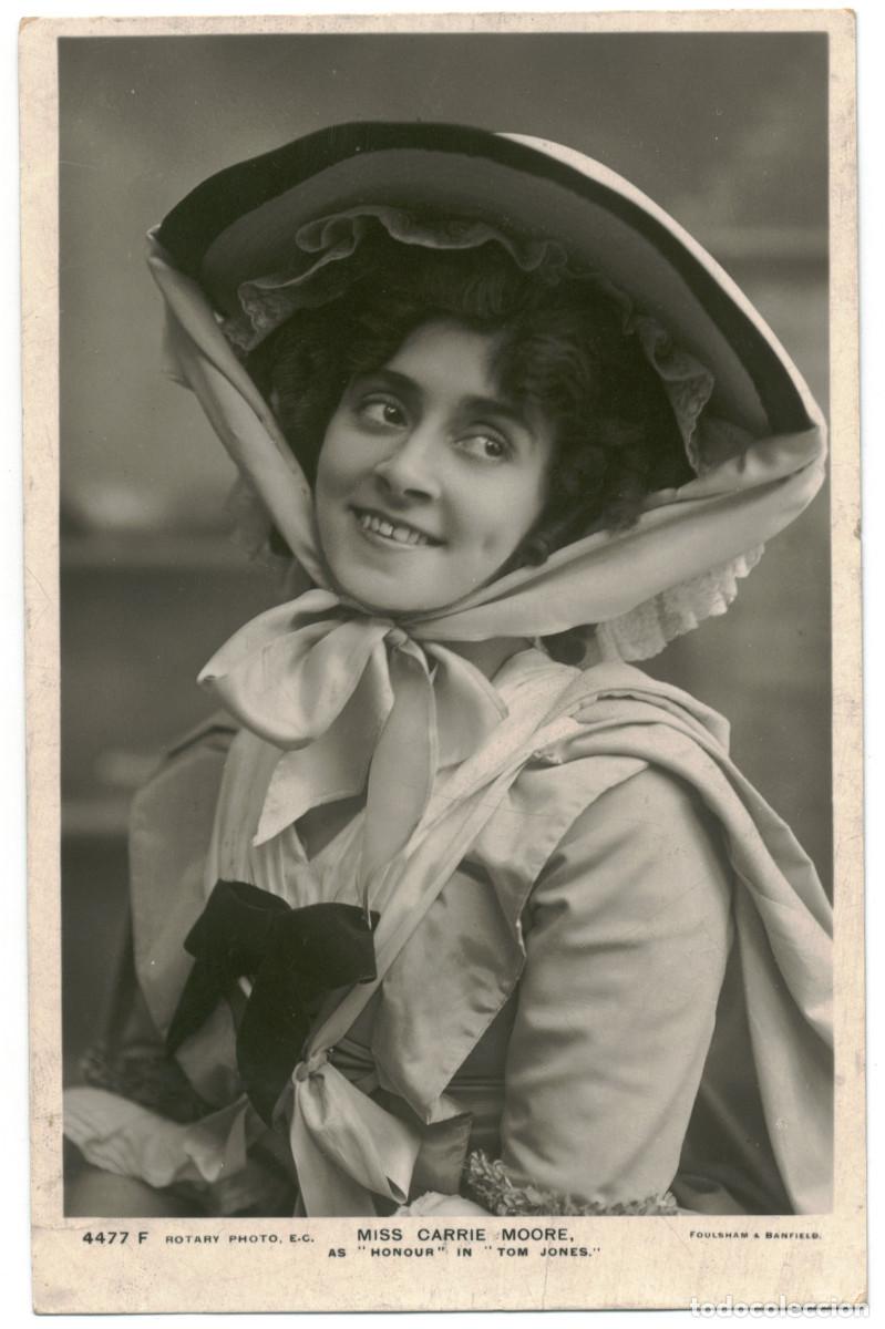 Postales: Actriz MOORE, Carrie_Rotary. 4477 F. As Honour in Tom Jones. Photo Foulsham & Banfield