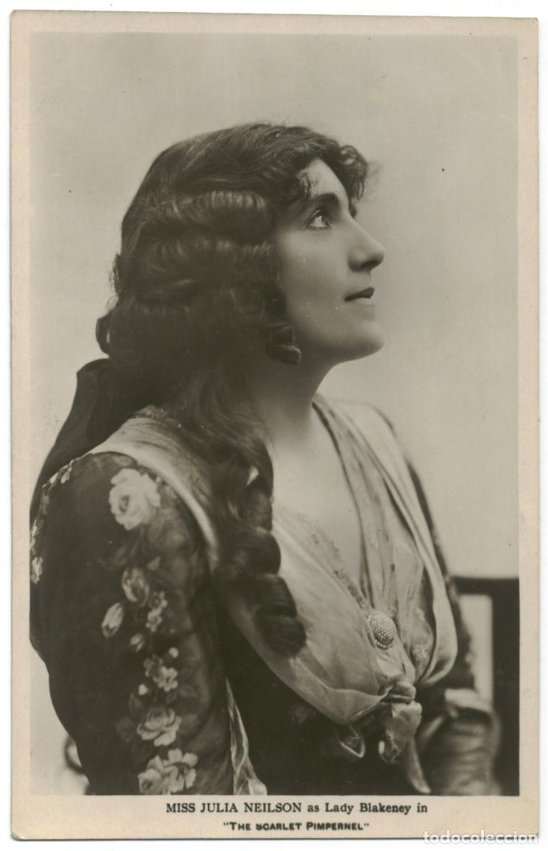 Postales: Actriz NEILSON, Julia_Sin datos. As Lady Blakeney in The Scarlet Pimpernel