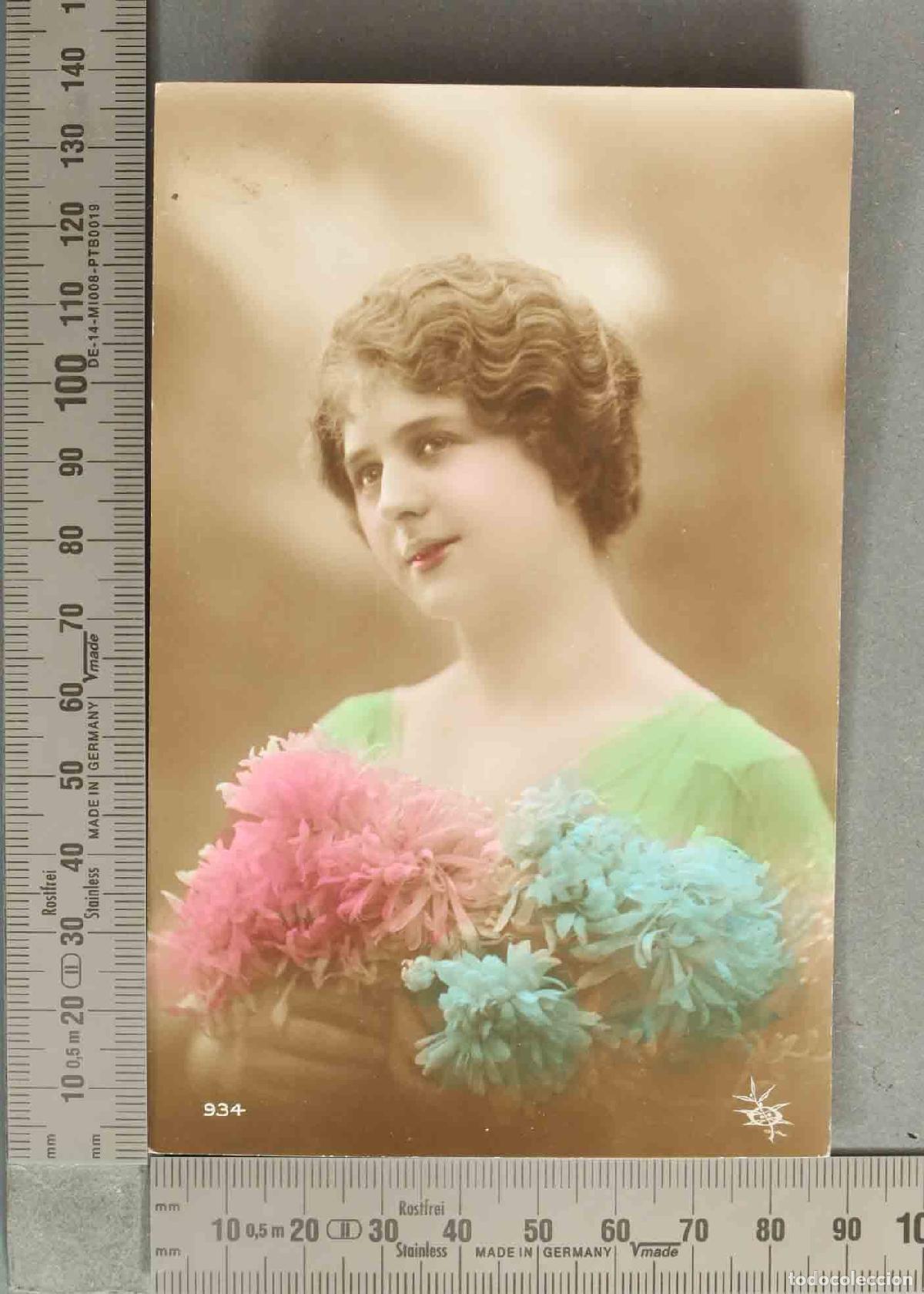 Postales: POSTAL. Mujer con flores . ILUMINADA