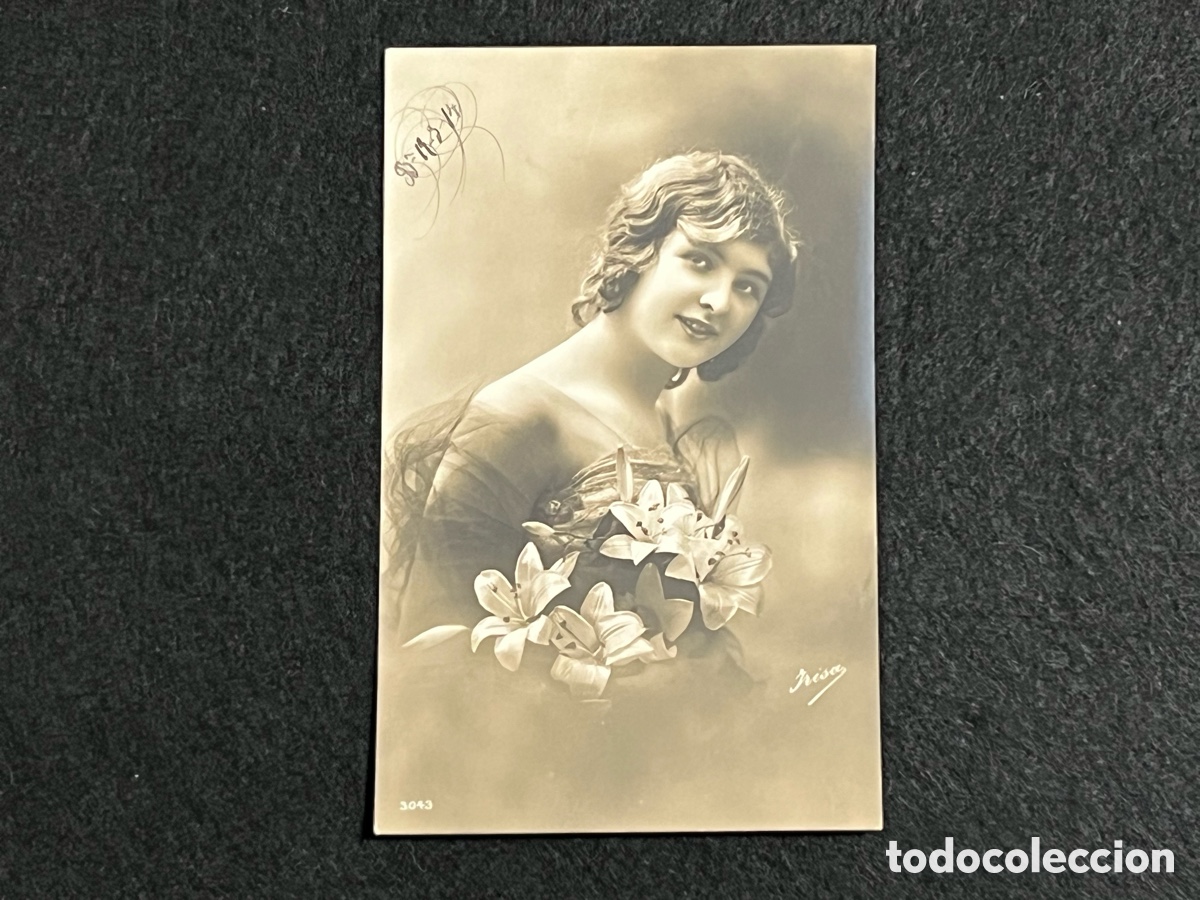 Postales: PISTAL ANTIGUA MUJER CON RAMO BELLE EPOQUE IRISA CIRCULADA 1914.
